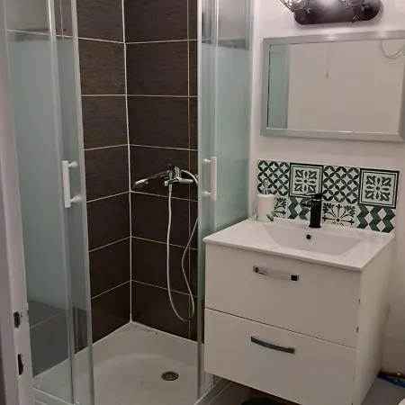 Cosy Lumineux Très Confortable La Grande Motte